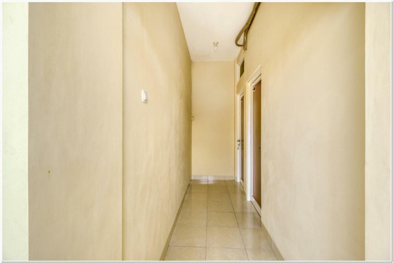 Reddoorz Near Ramai Mall Malioboro Джокьякарта Экстерьер фото